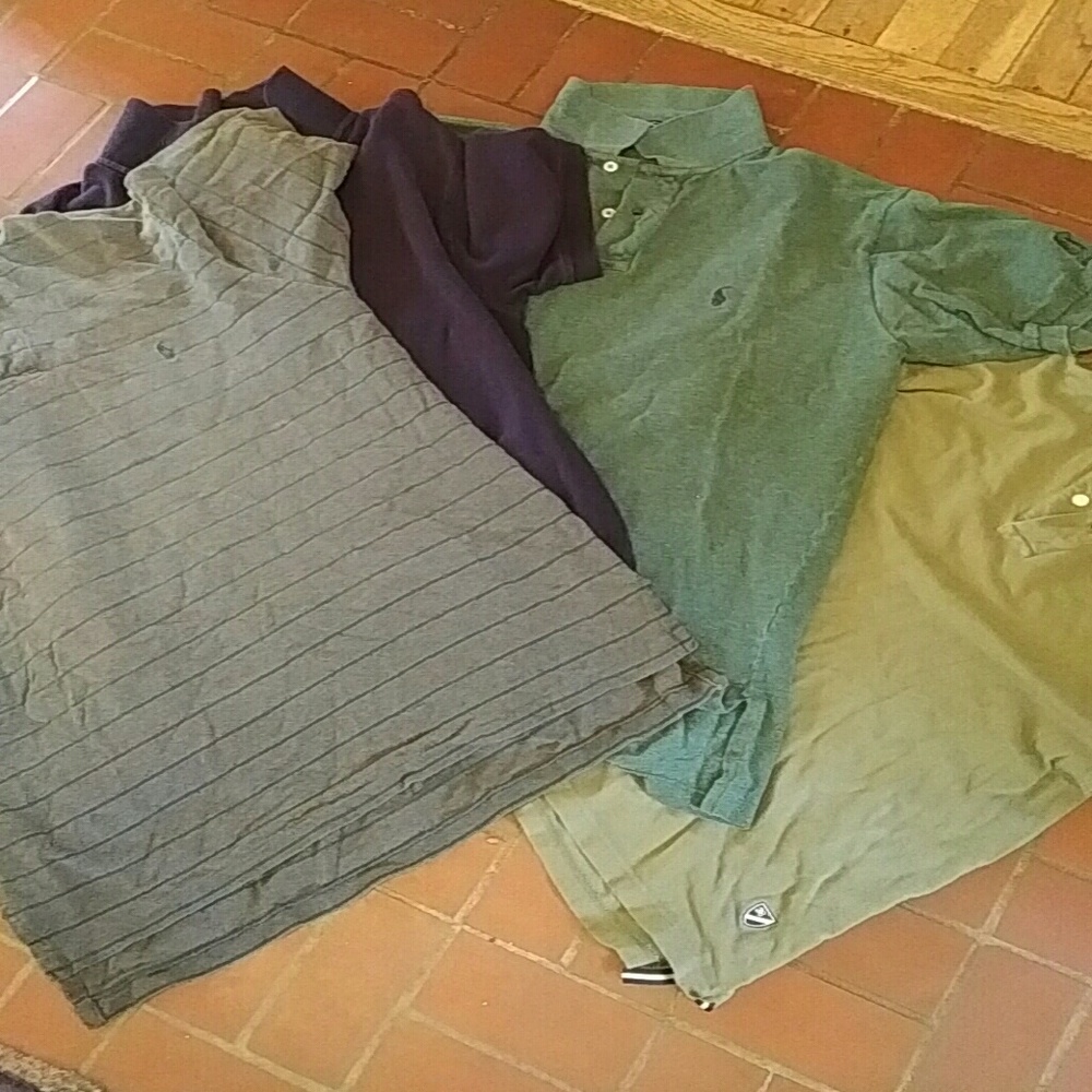 4 polos
